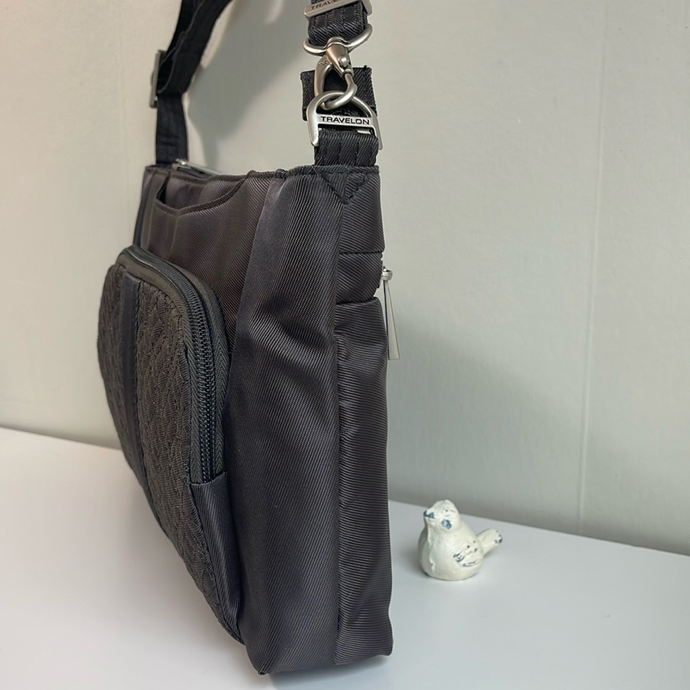 Travelon Anti-Theft Crossbody - Picture 12 of 16